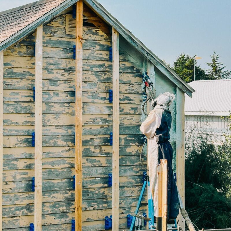 garden-shed_Sprayfoam-4